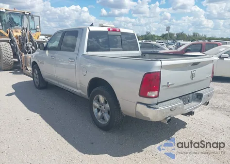 2016 Ram 1500 Lone Star z USA, uszkodzony, nr VIN 1C6RR7LT2GS139015